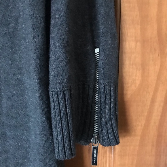 Michael Kors charcoal sweater dress size medium - Picture 2 of 3